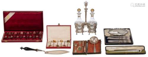 A French neoclassical silver cruet, hallmarks betw…