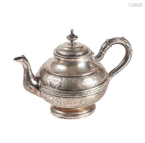 Brazilian Peter II teapot in engraved silver, 19th