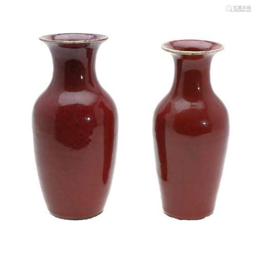 Two Chinese vases in 