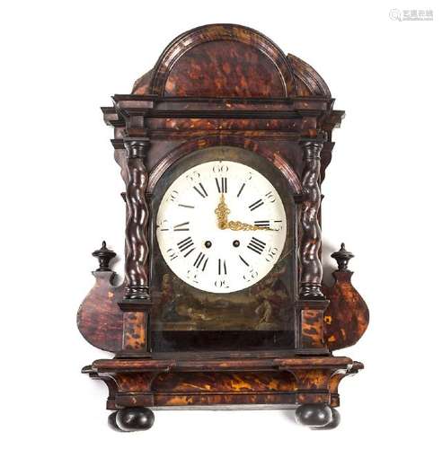 Italian table clock in tortoiseshell with salomonic