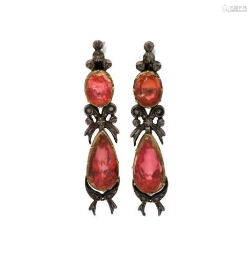 Catalan long earrings in silver, late 18th - early 19th