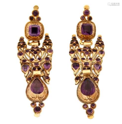 Catalan long earrings in gold and amethysts, 19th
