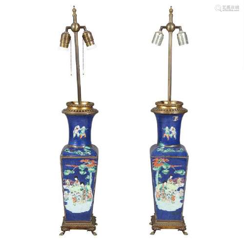 Pair of Chinese vases in 