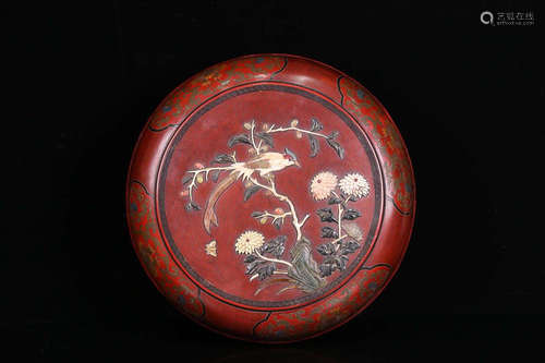 17-19TH CENTURY, A FLORAL AND BIRD PATTERN LACQUERWARE BOX, QING DYNASTY