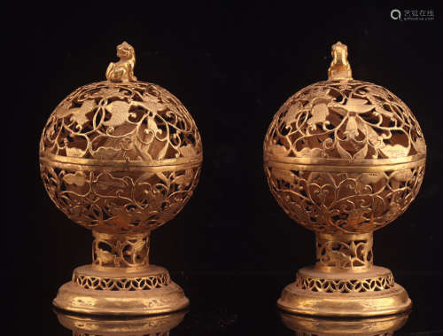 7-9TH CENTURY, A PAIR OF HOLLOWED OUT DESIGN GILT CENSER, TANG DYNASTY