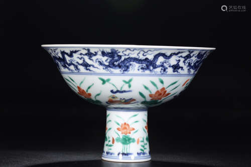 17-19TH CENTURY, A FLORAL PATTERN PORCELAIN GOBLET, QING DYNASTY