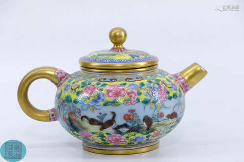 A CLOISONNE FLORAL PATTERN TEA POT