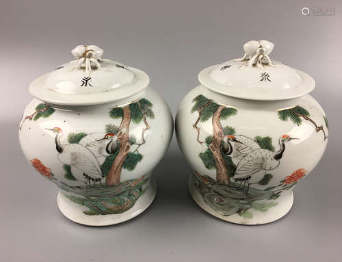 PAIR QIANJIANGCAI CRANE PATTERN JARS