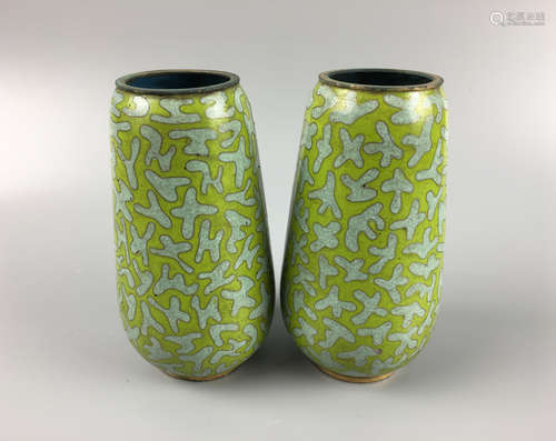 PAIR CLOISONNE GREEN FLORAL PATTERN VASES