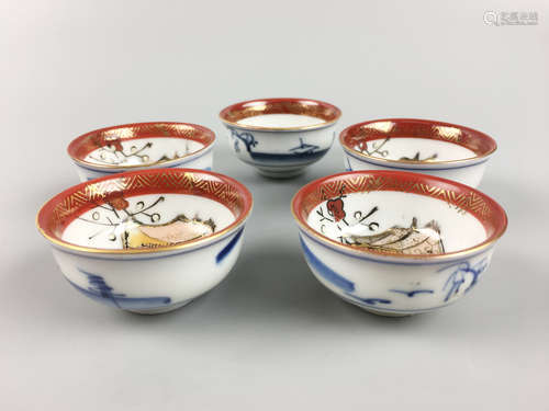 FIVE BLUE AND WUCAI TEA CUPS