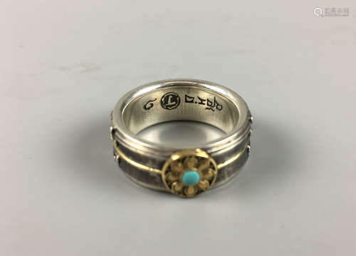 A TURQUOISE BEAD 22K AND 958S RING