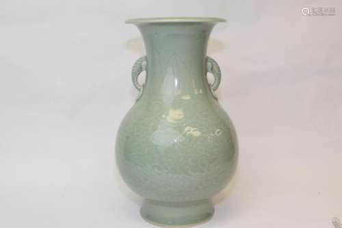 Mid-Qing Chinese Pea Glaze Low Relief Carved Vase