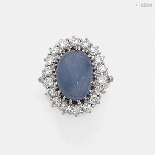 CABOCHON SAPPHIRE RING