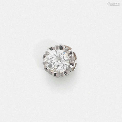 A DIAMOND EARRING