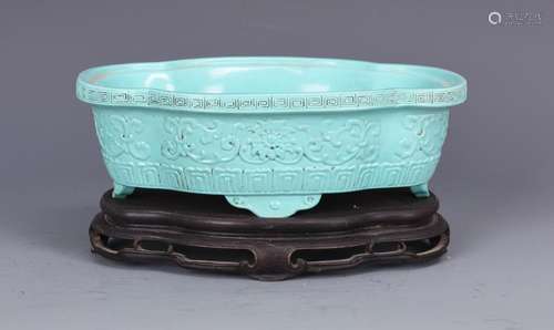 A TURQUOISE GLAZED NARCISSUS BOWL