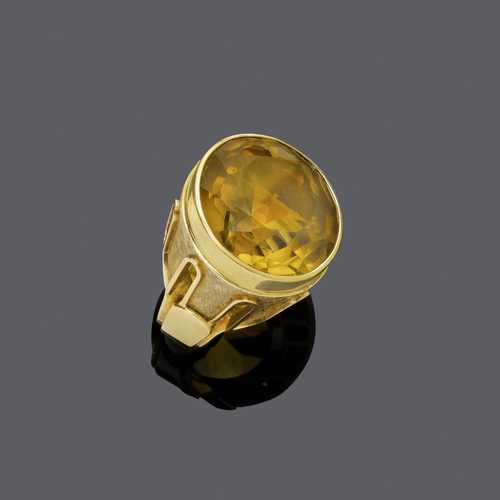 CITRIN-GOLD-RING, um 1970.