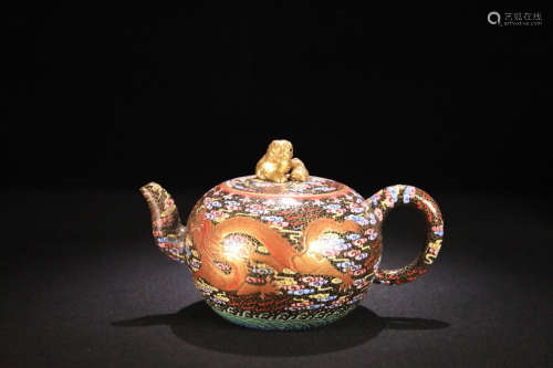 17-19TH CENTURY, A FLORAL PATTERN PURPLE CLAY TEAPOT, QING DYNASTY