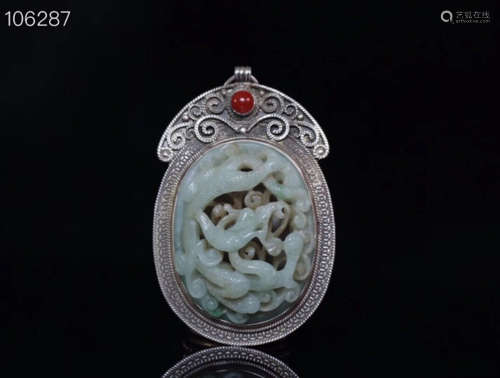 16-17TH CENTURY,AN OLD TIBETAN DRAGON PATTERN SLIVER PENDANT,MING AND QING DYNASTY