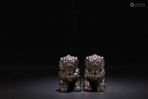 1912-1949, A PAIR OF LION DESIGN ROSEWOOD ORNAMENT, THE REPUBLIC OF CHINA