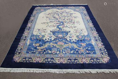 Chinese Peking carpet, 11'8