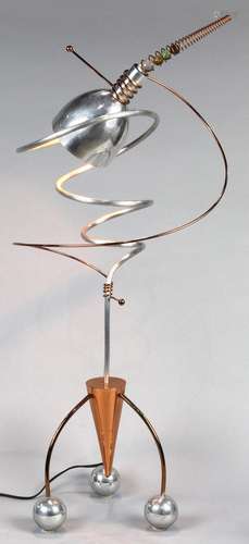 Industrial Age table lamp, executed in copper and brushed metal, having a single light with a spiral