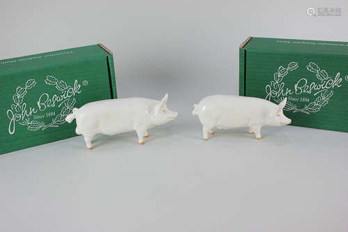 Two Beswick models of pigs, comprising a boar Ch. Wall Boy 53, 7cm, and a sow Ch. Wall Queen 40, 6.