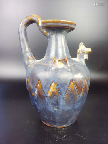 A PHOENIX HEAD SHAPE SPOUT EWER