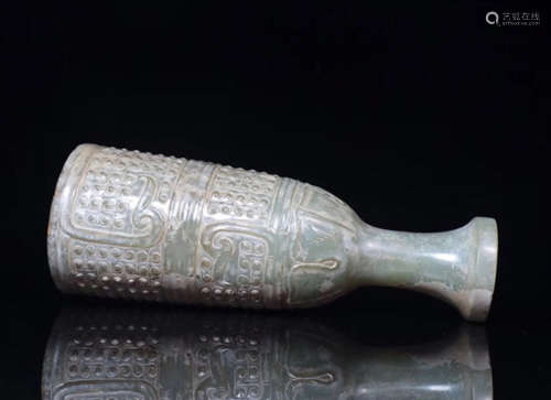 A JADE STONE CARVED LOTUS PATTERN CUP