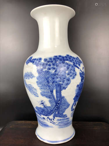 A BLUE AND WHITE FIGURE PATTERN VASE