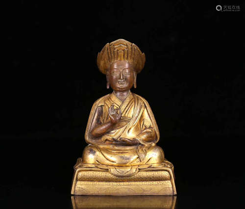 A TIBETAN GILT BRONZE BUDDHA STATUE