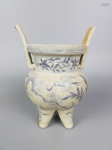 A BLUE AND WHITE TRIPOD CENSER