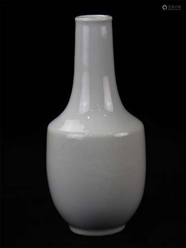 A Chinese White Glazed Porcelain Vase