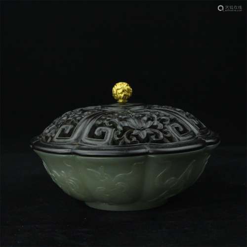 A Chinese Carved Jade Bowl with Cover
