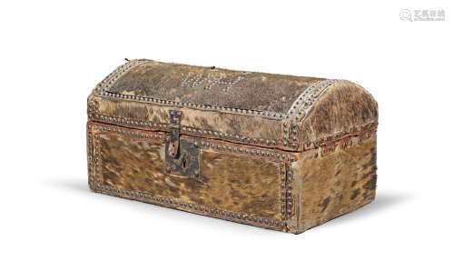 A George III pony skin-lined travelling box, circa 1805, bearing the trade label for Bryant's Trunk & Bucket Warehouse, 28 Ludgate Hill, London