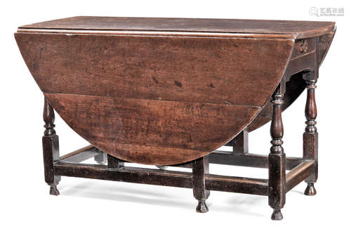 A joined oak gateleg dining table, English, circa 1700