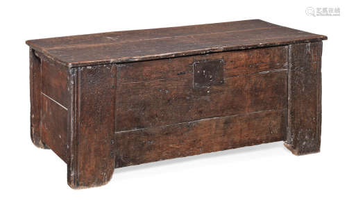 A rare oak clamp-front chest, Welsh Borders, circa 1600