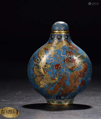 A BRONZE CASTED ENAMELED GLAZE SNUFF BOTTLE