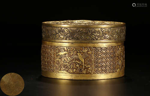 A GILT BRONZE CASTED DRAGON PATTERN ROUGE BOX