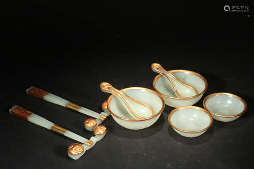 SET HETIAN JADE CARVED GILT SILVER BOWL AND CHOPSTICKS