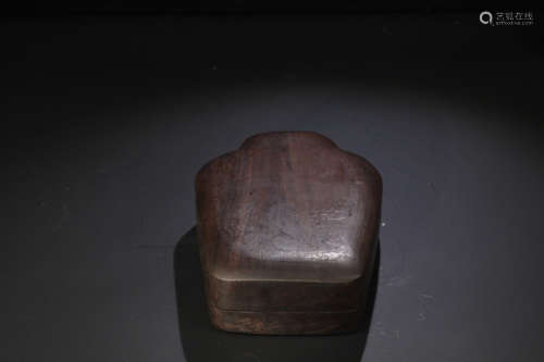 A DUAN STONE CARVED BOTTLE SHAPED INK SLAB