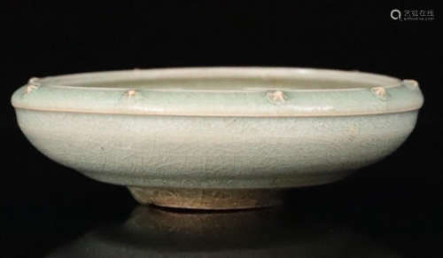 A LONGQUAN YAO GREEN GLAZE PEN WASHER