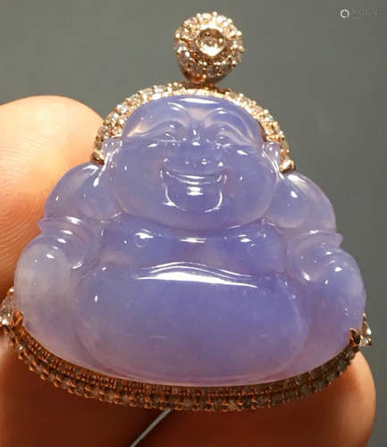 A PURPLE JADEITE CARVED BUDDHA PENDANT, A CLASS