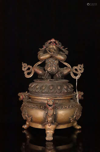 A TIBETAN BRONZE CASTED FIGURE SHAPED CENSER