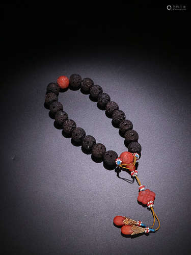 17-19TH CENTURY, AN OLD AGILAWOOD ROSARY, QING DYNASTY