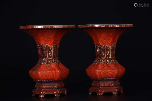 17-19TH CENTURY, A PAIR OF BRONZE GLAZE PORCELAIN VASE, QING DYNASTY