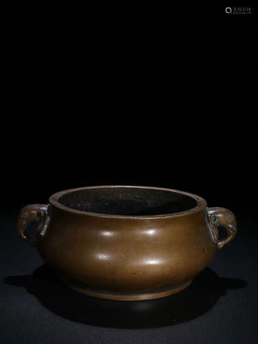 AN OLD DOUBLE-EAR BRONZE CENSER