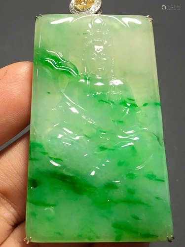 A GUAN YIN DESIGN ZHENGYANG GREEN ICE JADEITE PENDANT