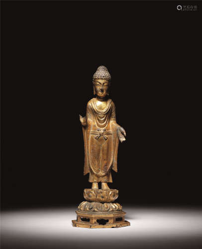 七-八世纪 铜鎏金如来佛立像