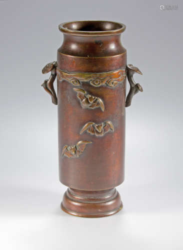 A Japanese bronze cylindrical vase with bats