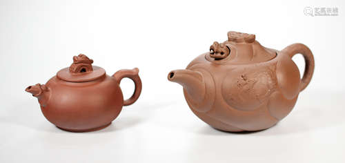 A pair of Yixing teapots